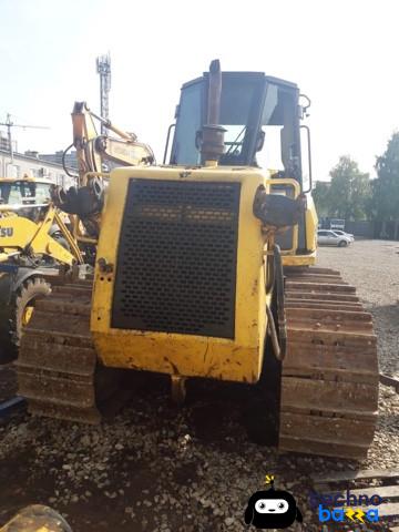 Бульдозер New Holland D180

Вес: около 20 тонн

Год выпуска: 2008г

Наработка РОДНАЯ: 4600 мтч

Машина не работала, долго просто стояла.

Состояние оч