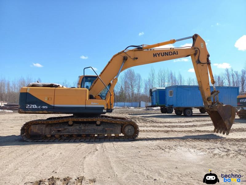 экскаватор Hyundai R220LC
89196866595
В Продаже экскаватор в хорошем состоянии
Нагрузок не видела. была на загрузке
Траншеи не копала!!!
Авт